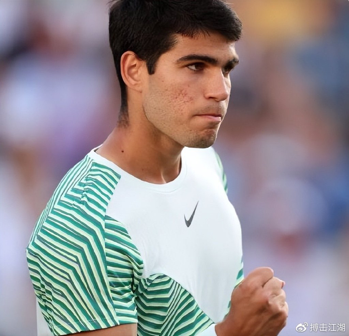 多发起进攻 多发起进攻