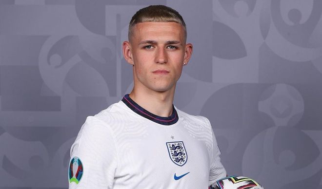 33亿欧元 33亿欧元