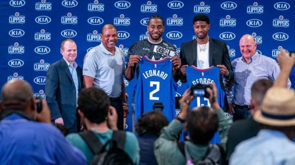 更是叙事上 更是叙事上